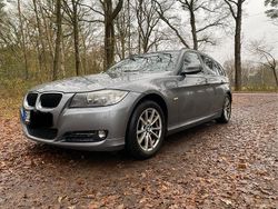 Beige Gebraucht 2011 BMW 318 Kombi | 4.770 € (Teuer)