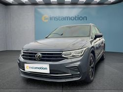 Grau Gebraucht 2022 VW Tiguan SUV | 28.949 € (Fairer Preis)