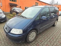 Blau Gebraucht 2006 VW Sharan Trendline Van / Kleinbus | 3.990 € (Fairer Preis)