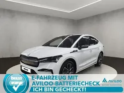 Moonweiß perleffekt Gebraucht 2024 Skoda Enyaq iV SportLine SUV | 43.950 € (Guter Preis)