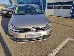 Grau Gebraucht 2020 VW Golf Sportsvan United Van / Kleinbus | 16.900 € (Fairer Preis)