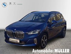 Blau Gebraucht 2024 BMW 218 Active Tourer Luxury Line Van / Kleinbus | 32.880 € (Fairer Preis)