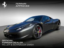 Grau Gebraucht 2013 Ferrari 458 Coupé | 209.000 €