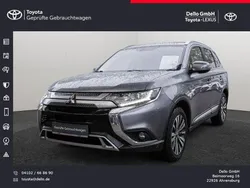 Grau Gebraucht 2019 Mitsubishi Outlander Active SUV | 17.990 € (Fairer Preis)