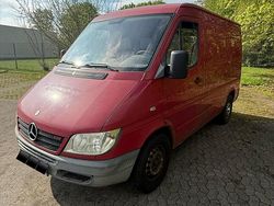 Rot Gebraucht 2004 Mercedes Sprinter Van | 4.999 € (Superpreis)