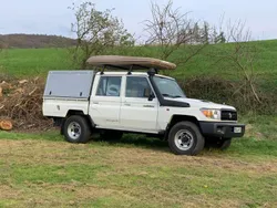 Weiß Gebraucht 2018 Toyota Land Cruiser SUV | 89.900 €