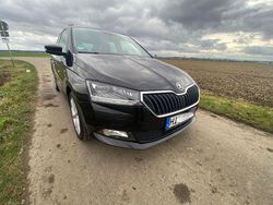 Schwarz Gebraucht 2018 Skoda Fabia Clever Kombi | 8.399 € (Guter Preis)