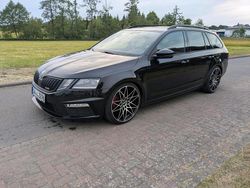 Schwarz Gebraucht 2018 Skoda Octavia RS Kombi | 19.900 € (Etwas zu teuer)
