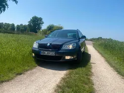 Andere außenfarben Gebraucht 2011 Skoda Octavia Kombi | 5.300 € (Fairer Preis)