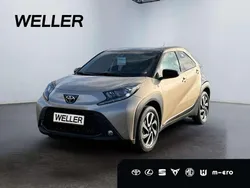 Ginger beige metallic/dach mys Neu 2025 Toyota Aygo Kleinwagen | 19.490 €