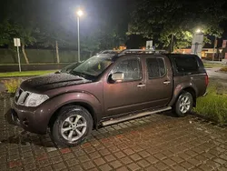 Braun Gebraucht 2015 Nissan Navara Abholung | 12.999 € (Guter Preis)