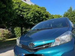 Blau Gebraucht 2013 Toyota Yaris Trend Kleinwagen | 9.500 € (Etwas zu teuer)