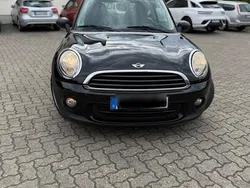 Schwarz Gebraucht 2010 Mini ONE Kleinwagen | 3.000 €