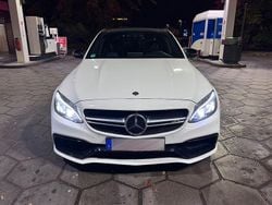 Polarweiss Gebraucht 2016 Mercedes C63 AMG AMG Limousine | 34.911 € (Fairer Preis)