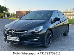 Schwarz Gebraucht 2018 Opel Astra Dynamic Limousine | 8.700 € (Fairer Preis)