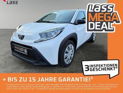 Weiß Gebraucht 2022 Toyota Aygo Play Kleinwagen | 13.980 € (Fairer Preis)