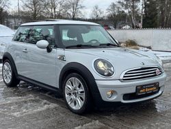Grau Gebraucht 2010 Mini Cooper Kleinwagen | 5.950 € (Fairer Preis)