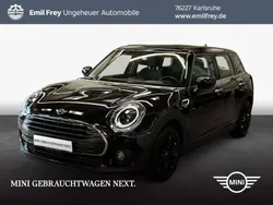 Midnight black metallic Gebraucht 2022 Mini One Clubman Classic Kombi | 22.980 € (Fairer Preis)