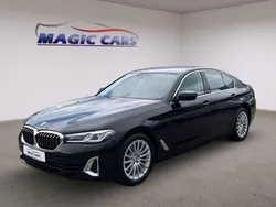 Black sapphire metallic (metallic) Gebraucht 2021 BMW 520 Luxury Line Limousine | 36.900 € (Fairer Preis)