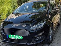 Schwarz Gebraucht 2017 Ford S-MAX Titanium Van / Kleinbus | 15.000 € (Fairer Preis)