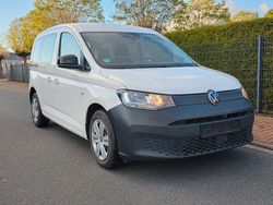 Weiß Gebraucht 2021 VW Caddy Van / Kleinbus | 13.810 €