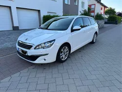 Weiß Gebraucht 2016 Peugeot 308 Active Kombi | 5.450 € (Guter Preis)
