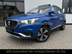 Blau Gebraucht 2021 MG ZS Luxury Limousine | 15.249 € (Guter Preis)