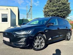 Obsidianschwarz metallic Gebraucht 2024 Ford Focus ST-Line X Kombi | 24.900 € (Guter Preis)