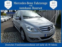 Silber Gebraucht 2009 Mercedes B180 Van / Kleinbus | 8.700 € (Teuer)