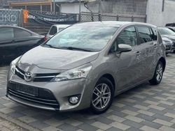 Avant garde bronze Gebraucht 2016 Toyota Verso Skyview Edition Van / Kleinbus | 9.900 € (Fairer Preis)
