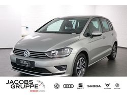 Silber Gebraucht 2017 VW Golf Sportsvan Sound Van / Kleinbus | 13.960 € (Fairer Preis)