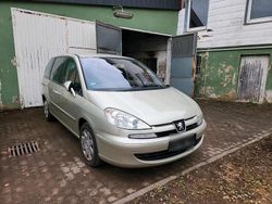 Gold Gebraucht 2006 Peugeot 807 Van / Kleinbus | 3.100 €