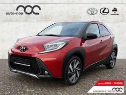 Chili red (3u4)/ black mica (2 Gebraucht 2024 Toyota Aygo X-plore Kleinwagen | 19.900 € (Fairer Preis)
