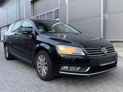 Schwarz Gebraucht 2011 VW Passat Kombi | 3.970 € (Guter Preis)