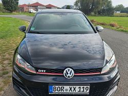 Schwarz Gebraucht 2017 VW Golf VII GTI Limousine | 16.700 € (Fairer Preis)