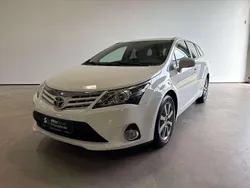 Weiß Gebraucht 2013 Toyota Avensis Executive Kombi | 9.990 € (Fairer Preis)