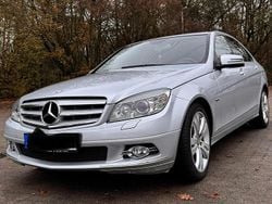 Silber Gebraucht 2010 Mercedes C180 Limousine | 12.990 €