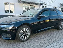 Brillantschwarz Gebraucht 2021 Audi A6 Ambiente Kombi | 22.499 € (Fairer Preis)
