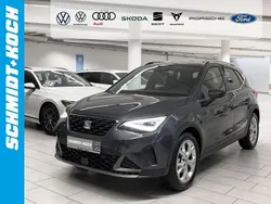 Grau Gebraucht 2024 Seat Arona FR SUV | 22.980 € (Fairer Preis)
