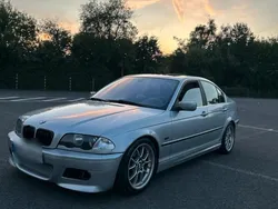Silber Gebraucht 2000 BMW 320 M Sport Limousine | 5.998 €
