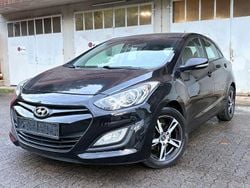 Schwarz Gebraucht 2012 Hyundai i30 Trend Limousine | 9.590 € (Fairer Preis)