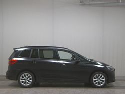 Schwarz Gebraucht 2022 BMW 218 Gran Tourer Advantage Van / Kleinbus | 13.380 € (Superpreis)