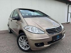 Beige Gebraucht 2005 Mercedes A150 Classic Kleinwagen | 1.499 € (Guter Preis)