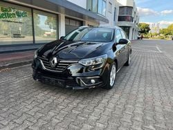 Schwarz Gebraucht 2017 Renault Mégane GrandTour Bose Edition Kombi | 9.999 € (Guter Preis)