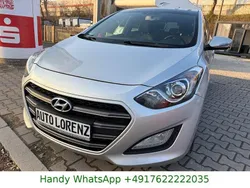 Silber Gebraucht 2016 Hyundai i30 Passion Limousine | 8.900 € (Guter Preis)