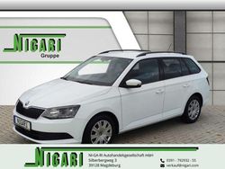 Weiß Gebraucht 2016 Skoda Fabia Ambition Kombi | 8.490 € (Fairer Preis)