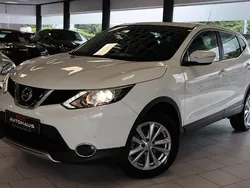 Weiß Gebraucht 2014 Nissan Qashqai Acenta+ SUV | 12.400 € (Fairer Preis)