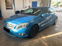 Blau Gebraucht 2013 Mercedes A180 Limousine | 4.500 €