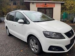 "pure" weiss Gebraucht 2015 Seat Alhambra Style Van / Kleinbus | 7.490 € (Guter Preis)