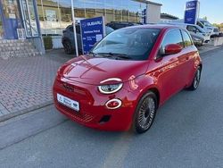 Rosso corsa/sfrontato/argilla Gebraucht 2022 Fiat 500e Red Kleinwagen | 19.890 € (Fairer Preis)